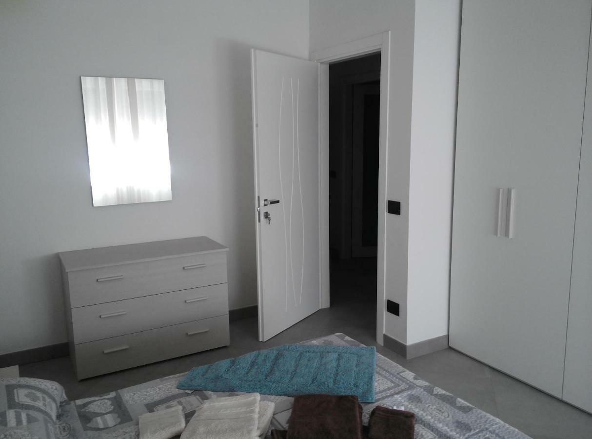 Affittacamere Di Paola Lugagnano Exterior photo